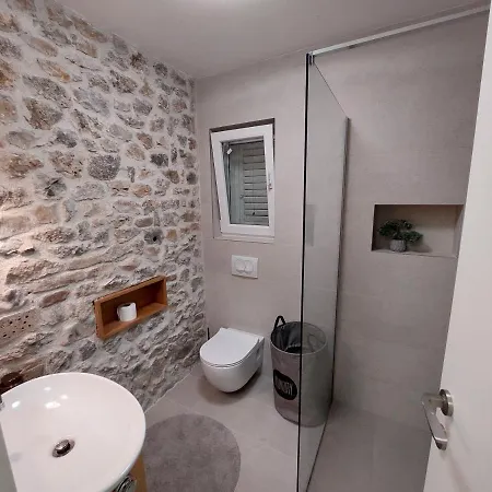 Apartman Zlatan Np Krka